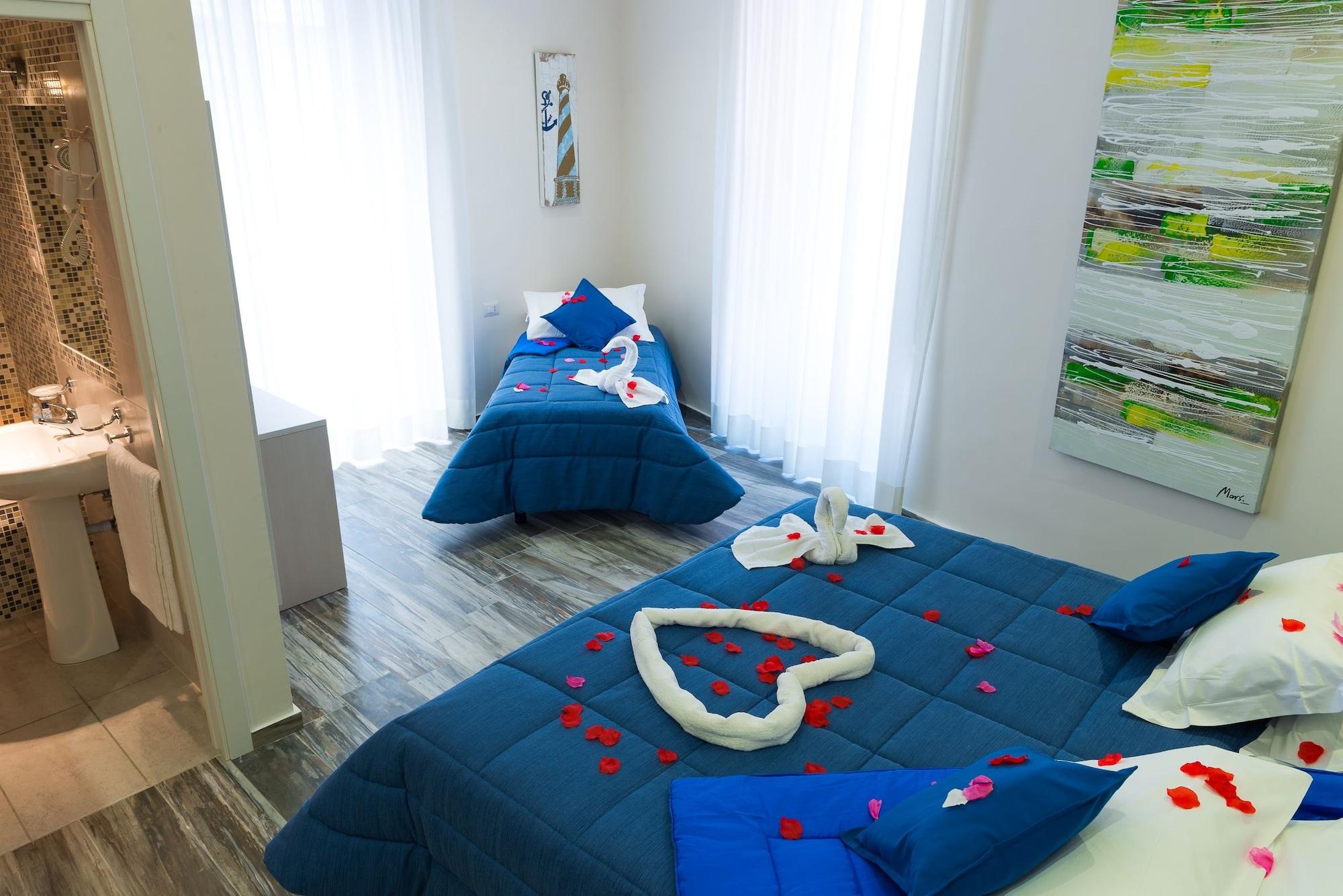 Napoli'S Gold Hotel Екстериор снимка