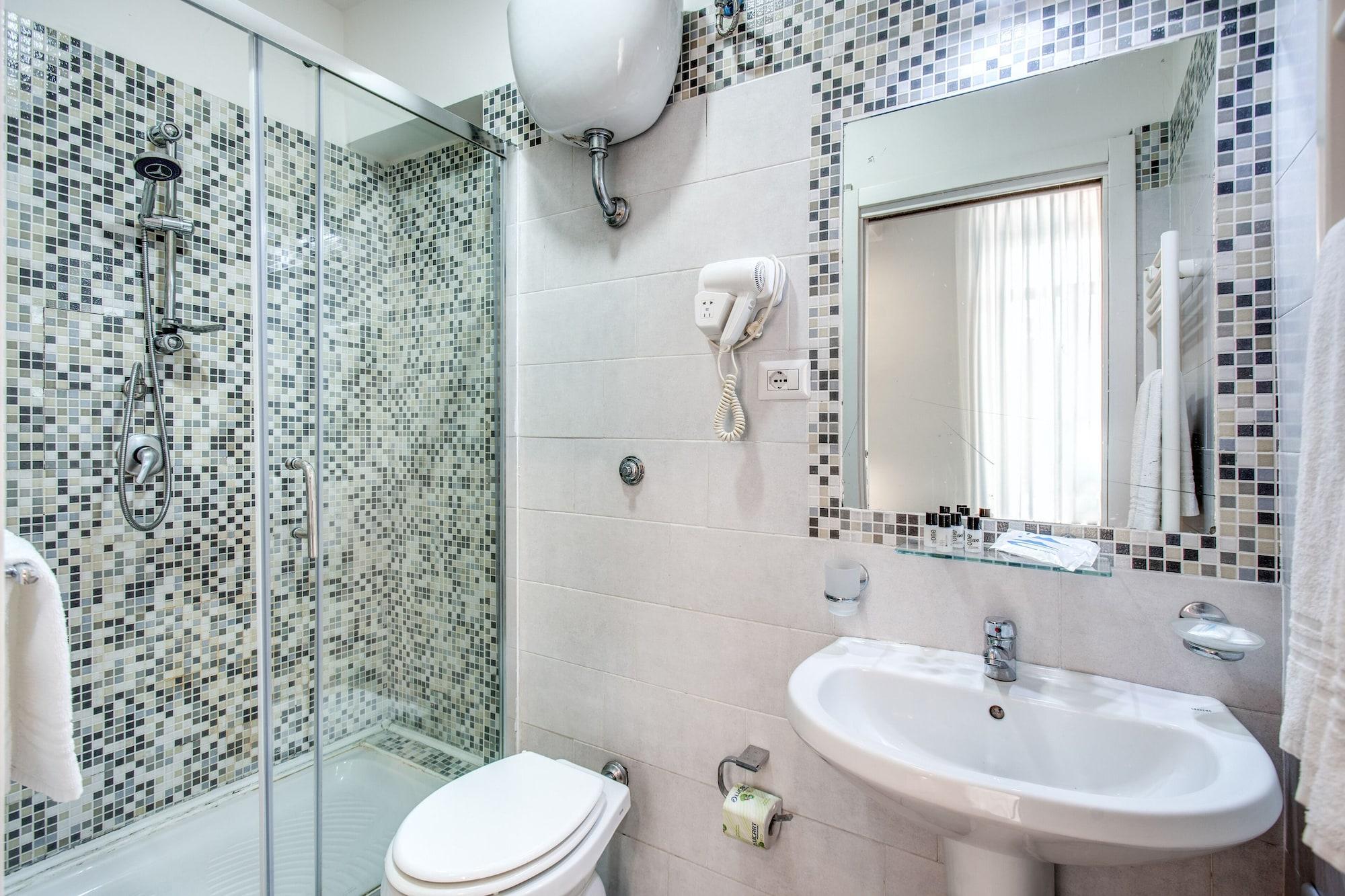 Napoli'S Gold Hotel Екстериор снимка